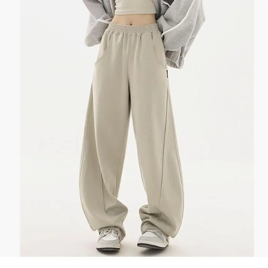 Fashionable Bf Oversize Sweatpants Streetwear High Waist Women Loose Y2k Wide Leg Pants Korean Vintage Pockets Casual Trousers
Fashionable Bf Oversize Sweatpants Streetwear High Waist Women Loose Y2k Wide Leg Pants Korean Vintage Pockets Casual Trousers