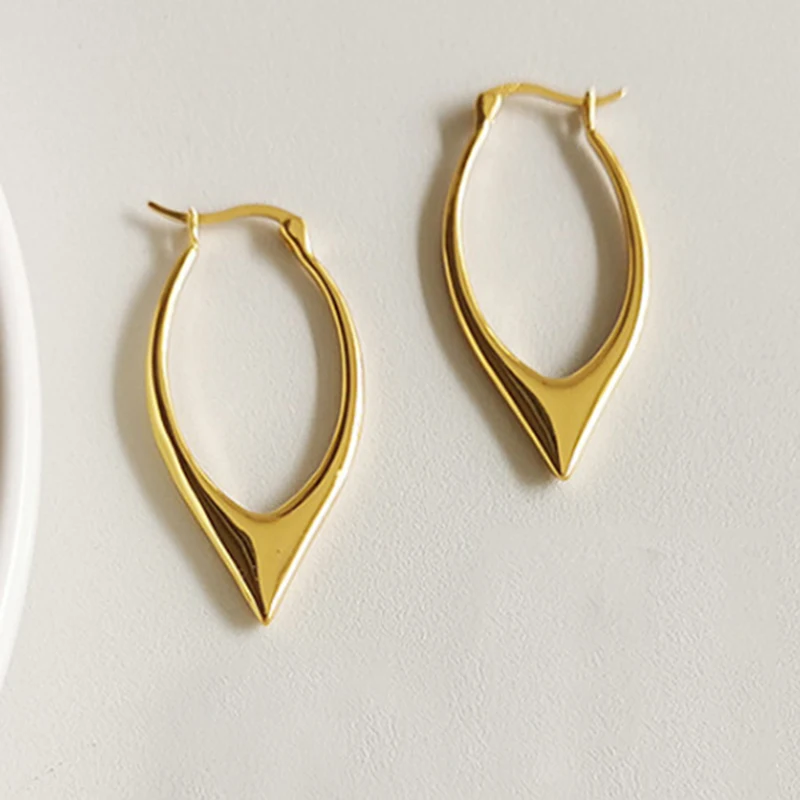 Leaf hoop earrings for women minimalist geometric jewelry handmade new in jewelry for 2023
Leaf hoop earrings for women minimalist geometric jewelry handmade new in jewelry for 2023