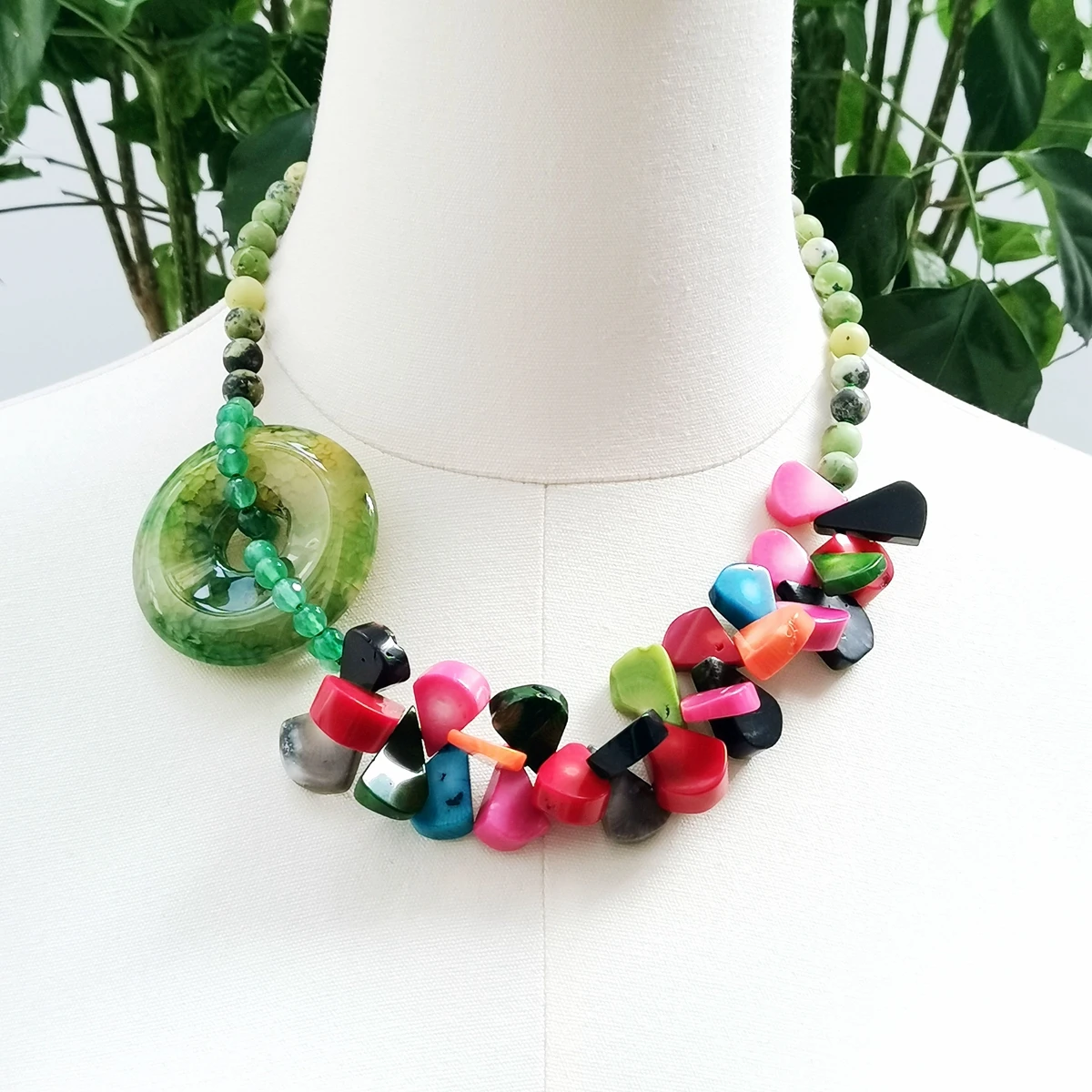 Lii Ji Mutil Color Real Stone Agate Turquoise Coral Necklace 50cm Stock Sale Women Jewelry Gift
Lii Ji Mutil Color Real Stone Agate Turquoise Coral Necklace 50cm Stock Sale Women Jewelry Gift
