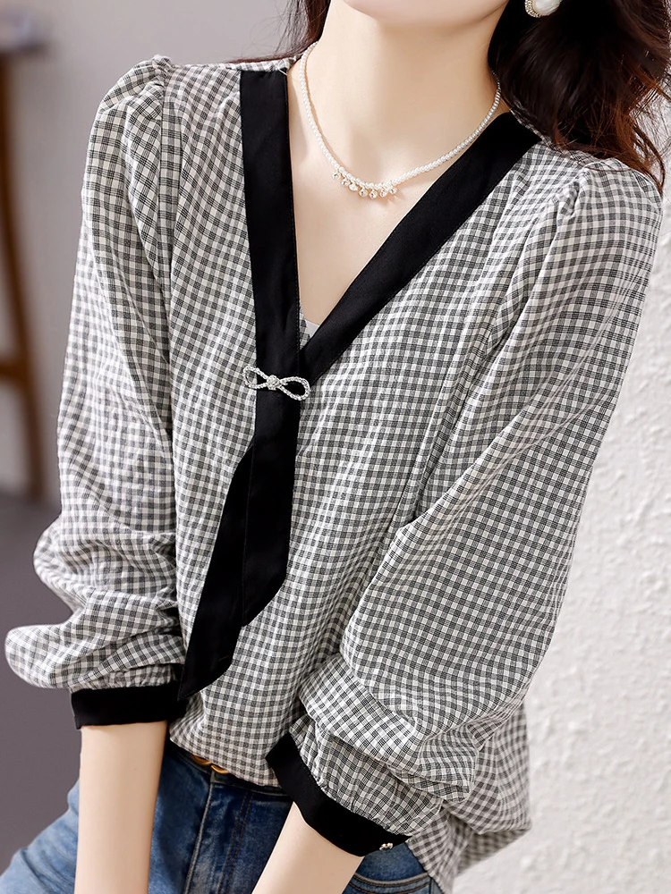 BOBOKATEER Autumn Clothes For Women 2023 Fashion Checked Casual Tshirts Camisetas De Mujer Contrast Trim V Neck T Shirt Femme
BOBOKATEER Autumn Clothes For Women 2023 Fashion Checked Casual Tshirts Camisetas De Mujer Contrast Trim V Neck T Shirt Femme