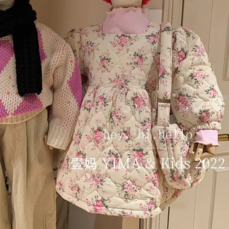 Girls Casual Dresses Winter Fragmented Flowers Cotton Clip Korea Children Warm Baby Princess Style Long Sleeve Pleated
Girls Casual Dresses Winter Fragmented Flowers Cotton Clip Korea Children Warm Baby Princess Style Long Sleeve Pleated