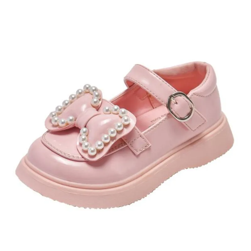 Новинка Осень 2022 кожаные туфли для девочек с жемчужным бантом удобные мягкие кожаные туфли на толстой подошве с мягкой поверхностью для принцессы
Новинка Осень 2022 кожаные туфли для девочек с жемчужным бантом удобные мягкие кожаные туфли на толстой подошве с мягкой поверхностью для принцессы