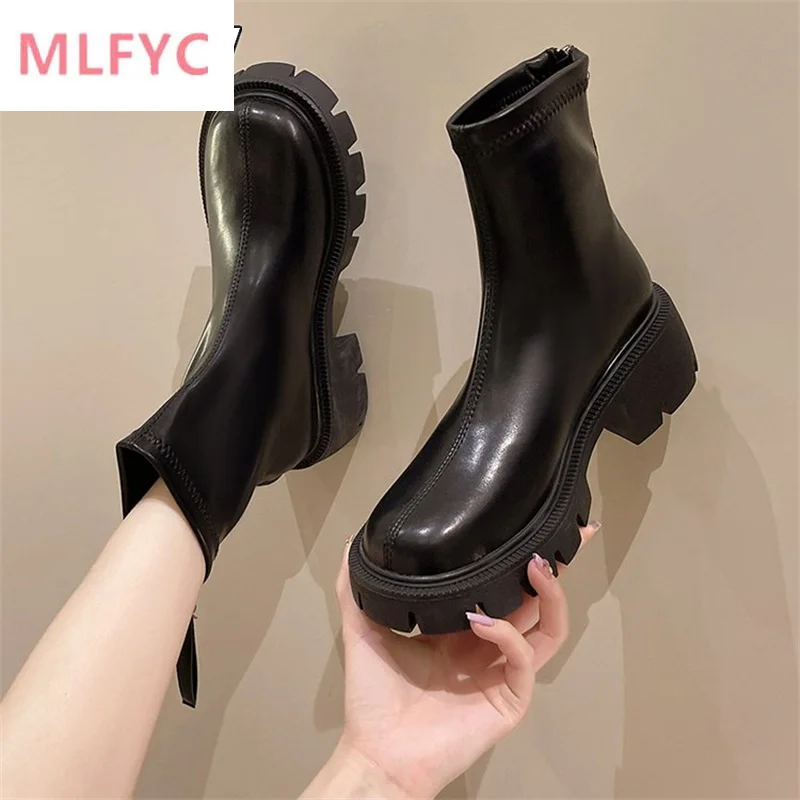 New short women's boots, soft leather elastic boots, thin thick-soled sleeve single boots, round toe all-match boots
New short women's boots, soft leather elastic boots, thin thick-soled sleeve single boots, round toe all-match boots