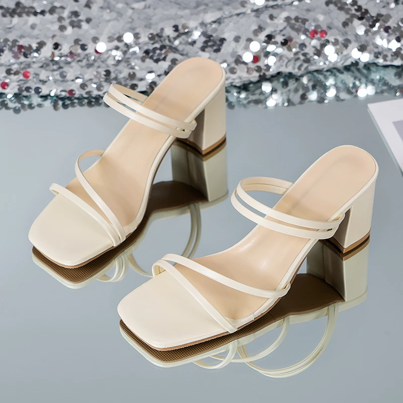 Summer new niche designer brand BDC independent design clip-toe square-toe high-heeled sandals simple style
Summer new niche designer brand BDC independent design clip-toe square-toe high-heeled sandals simple style