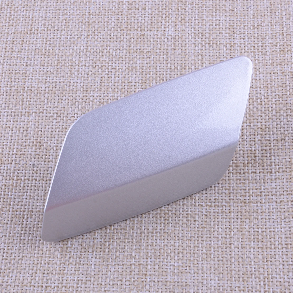 61677253393 Silver Front Left Bumper Headlight Washer Spray Jet Nozzle Cap Cover Fit for BMW 3 Series E92 E93 Coupe Convertible
61677253393 Silver Front Left Bumper Headlight Washer Spray Jet Nozzle Cap Cover Fit for BMW 3 Series E92 E93 Coupe Convertible