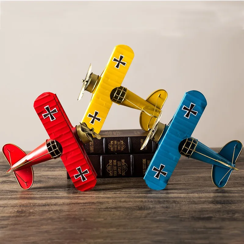 Vintage European Iron Craft Aircraft Model Decoration Creative Gift World War II Aircraft Metal Crafts Decoration Decoration 
Vintage European Iron Craft Aircraft Model Decoration Creative Gift World War II Aircraft Metal Crafts Decoration Decoration