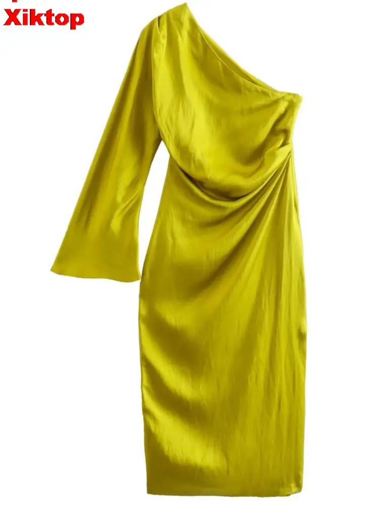 Xiktop Sexy Single Shoulder Gold Dress Asymmetrical Knee Length Dress Flared Sleeves Pleated Loose Casual Clothing Women Skirt
Xiktop Sexy Single Shoulder Gold Dress Asymmetrical Knee Length Dress Flared Sleeves Pleated Loose Casual Clothing Women Skirt