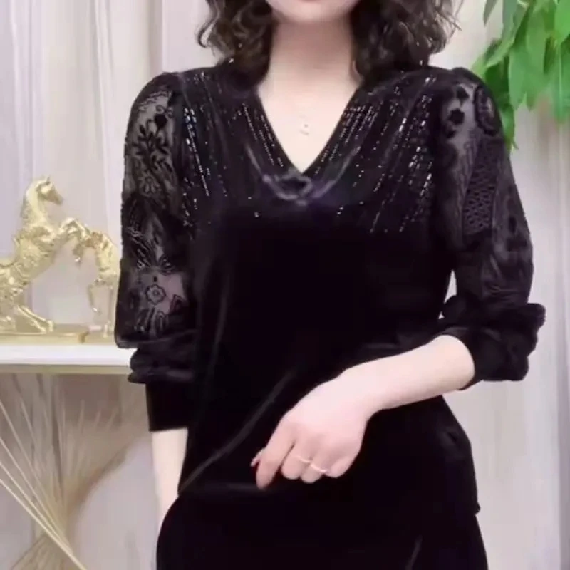 Women's New Advanced French V-neck Tops Fashion Diamonds Lace Splice Mother's T-shirt Long Sleeve Gold Velvet Tee tshirt XL-6XL
Women's New Advanced French V-neck Tops Fashion Diamonds Lace Splice Mother's T-shirt Long Sleeve Gold Velvet Tee tshirt XL-6XL