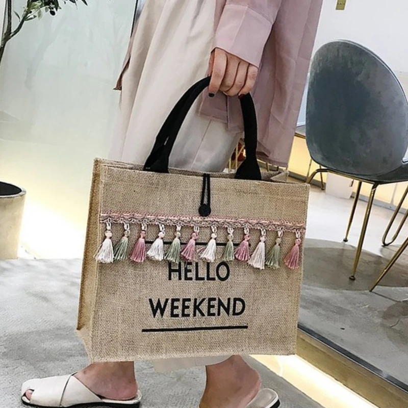 BKQU New Women's Beach Bag Large Capacity Ladies Handbag,Tassel Multifunctional Retro Handbag Fashion Casual Shoulder Bag
BKQU New Women's Beach Bag Large Capacity Ladies Handbag,Tassel Multifunctional Retro Handbag Fashion Casual Shoulder Bag