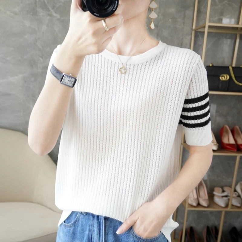 Women's T-Shirt 2022 Summer New Knit Pullover Short Sleeve Casual Solid Color Ladies Top Round Neck Tees Overside Blouse HOT
Women's T-Shirt 2022 Summer New Knit Pullover Short Sleeve Casual Solid Color Ladies Top Round Neck Tees Overside Blouse HOT