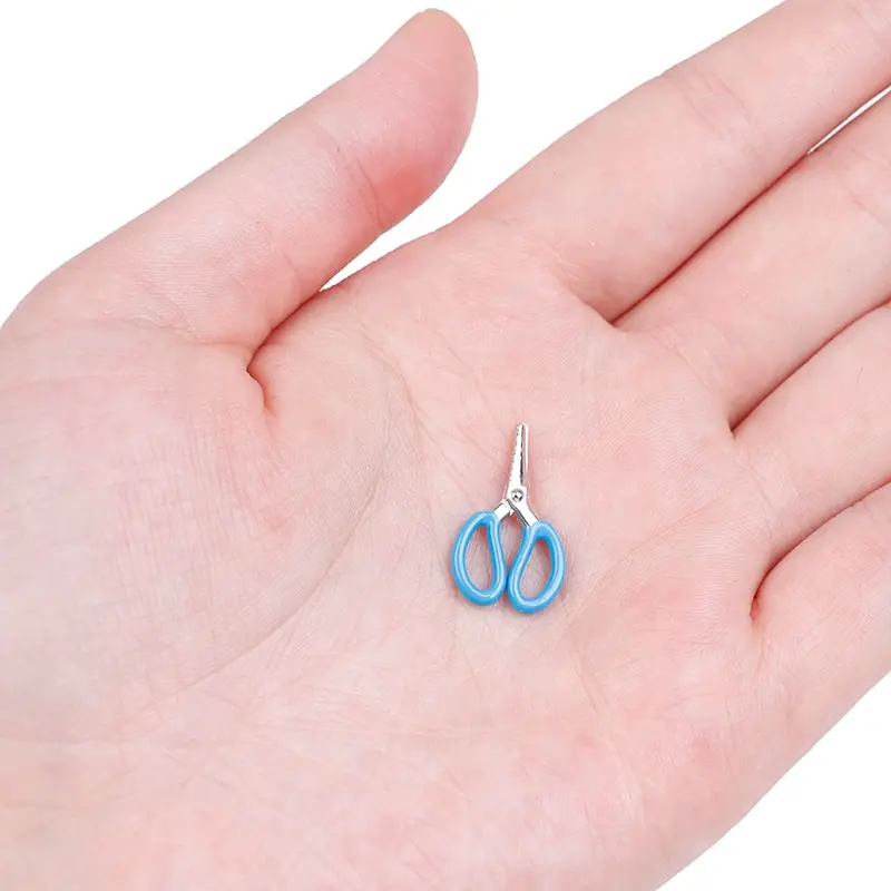 Dollhouse Mini Metal Scissors 1:12 Miniature Dolls House Simulation Furniture Model Toys Accessories
Dollhouse Mini Metal Scissors 1:12 Miniature Dolls House Simulation Furniture Model Toys Accessories