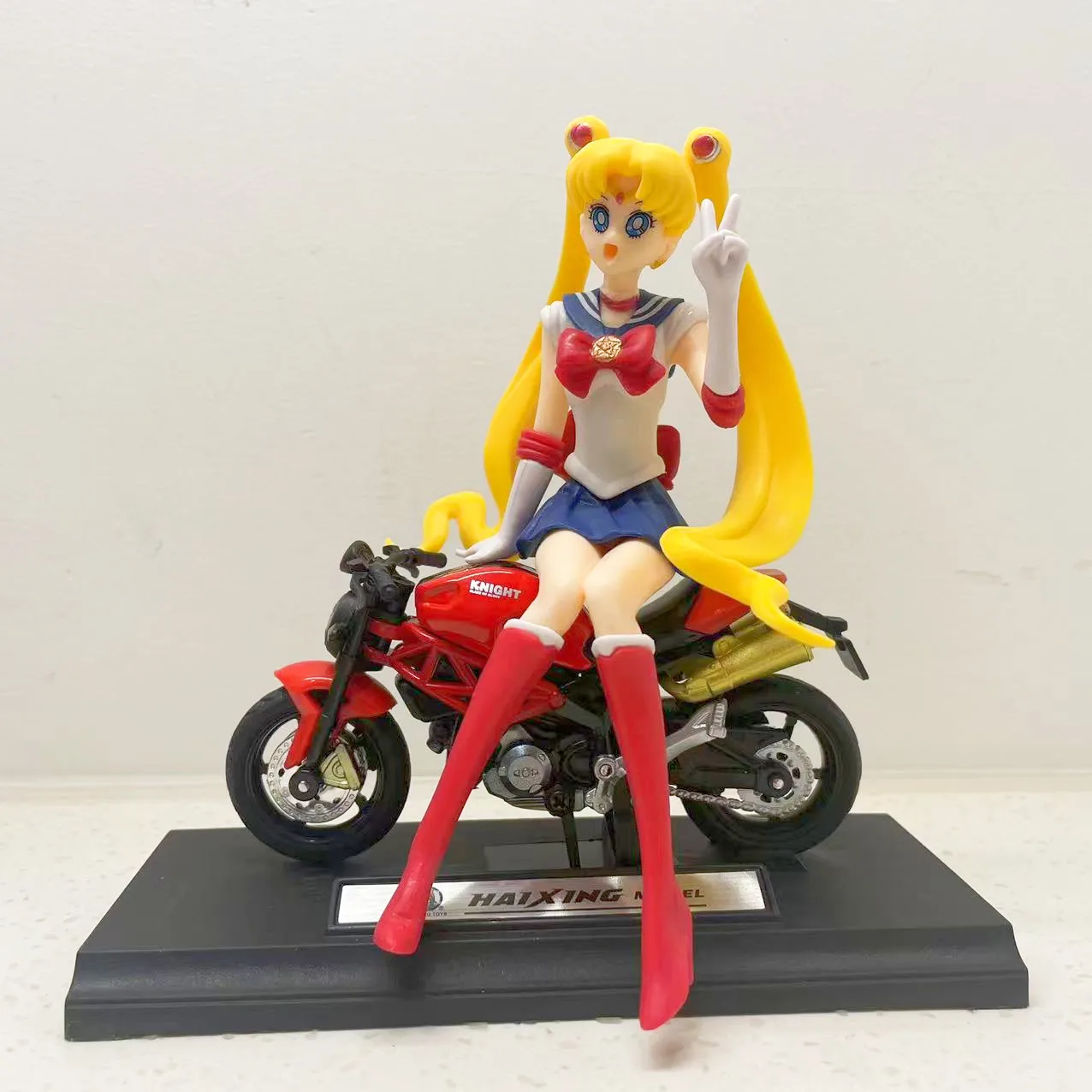 Japanese Anime Moon Locomotive Beauty Girl Figure PVC Model Toys Desktop Decoration Doll Kids Gift
Japanese Anime Moon Locomotive Beauty Girl Figure PVC Model Toys Desktop Decoration Doll Kids Gift
