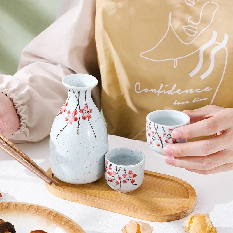 Ceramic Wine Set Japanese Clay Sake Pot Wine Cup Household Wine Dispenser Drinkware Bar Decoration Liquor Jup Sake Kettle
Ceramic Wine Set Japanese Clay Sake Pot Wine Cup Household Wine Dispenser Drinkware Bar Decoration Liquor Jup Sake Kettle