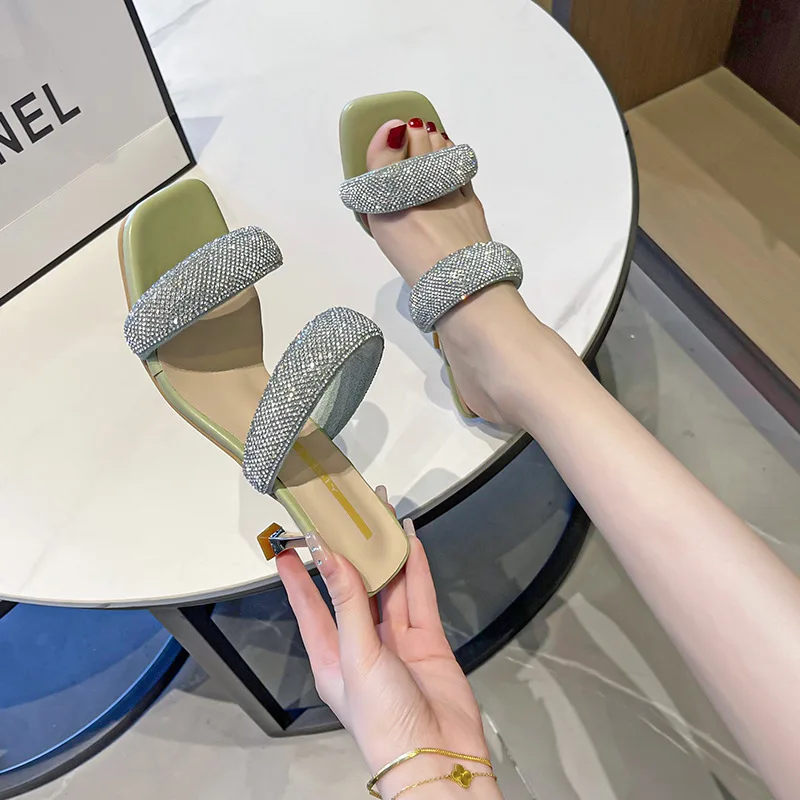 New Women's High Heels Rhinestone Square Toe Stiletto Sandals Fish Mouth Open Toe Sexy Solid Color Slippers Salto Alto Feminino
New Women's High Heels Rhinestone Square Toe Stiletto Sandals Fish Mouth Open Toe Sexy Solid Color Slippers Salto Alto Feminino