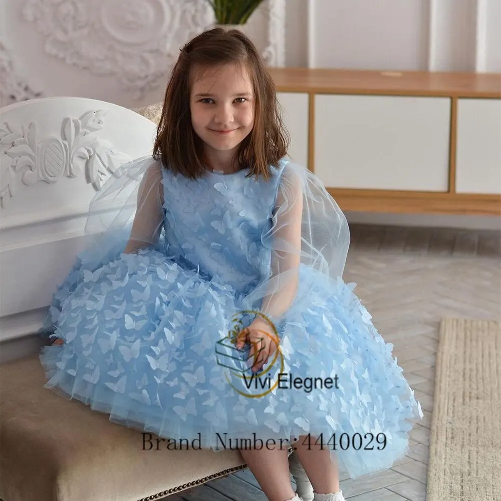 Scoop Full Sleeve Knee Length Flower Girl Dresses with Soft Tulle 2023 Wedding Party Gowns Elegant Sky Blue فساتين للحفلات الراق
Scoop Full Sleeve Knee Length Flower Girl Dresses with Soft Tulle 2023 Wedding Party Gowns Elegant Sky Blue فساتين للحفلات الراق