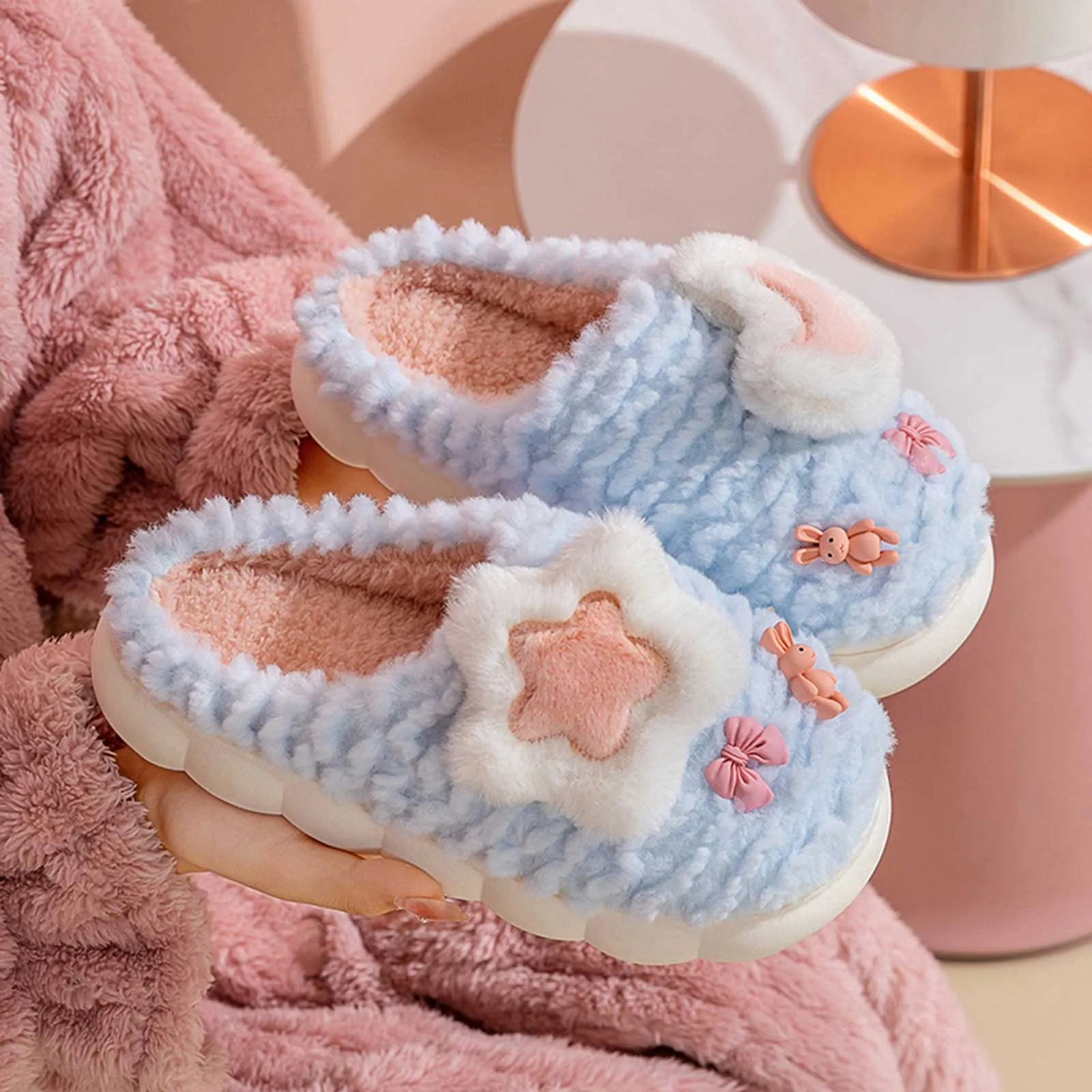 Ladies Bow Cute Cotton Slippers Warm Home Indoor Soft Thick Bottom Non Slip Comfortable Plus Size Women Autumn Winter Slippers
Ladies Bow Cute Cotton Slippers Warm Home Indoor Soft Thick Bottom Non Slip Comfortable Plus Size Women Autumn Winter Slippers