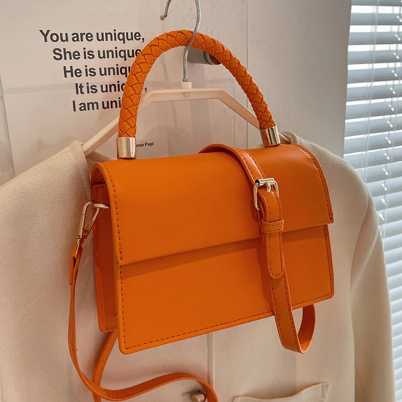 Summer Fashion Shoulder Bags for Women Luxury Designer Crossbody Women's Bag 2022 Trend Small Flap High Quality Female Handbags
Summer Fashion Shoulder Bags for Women Luxury Designer Crossbody Women's Bag 2022 Trend Small Flap High Quality Female Handbags