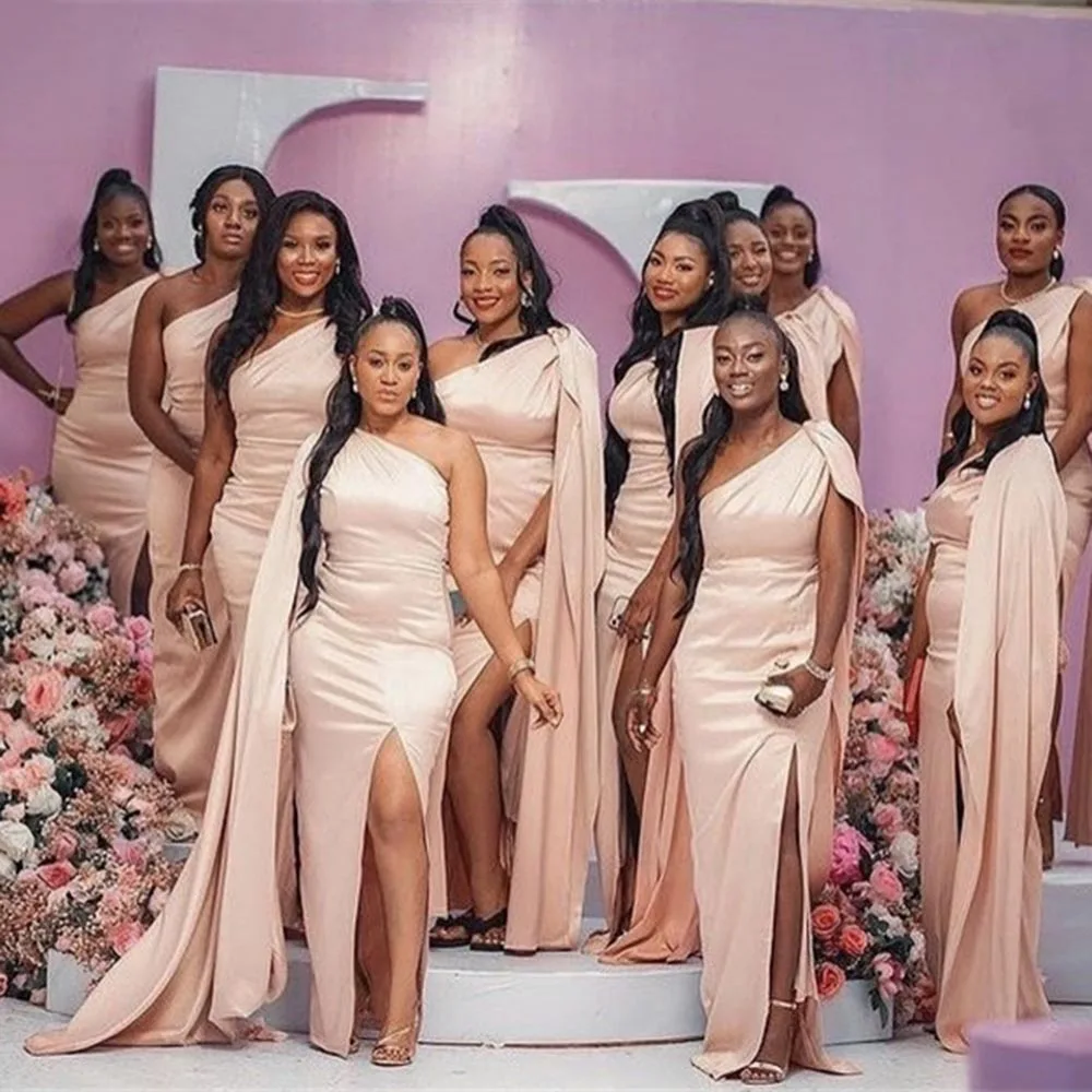 2022 Gold Bridesmaid Dresses One Shoulder Mermaid Bridesmaid Dresses Lace Up Back Floor Length Wedding Party Bridesmaid Gowns
2022 Gold Bridesmaid Dresses One Shoulder Mermaid Bridesmaid Dresses Lace Up Back Floor Length Wedding Party Bridesmaid Gowns