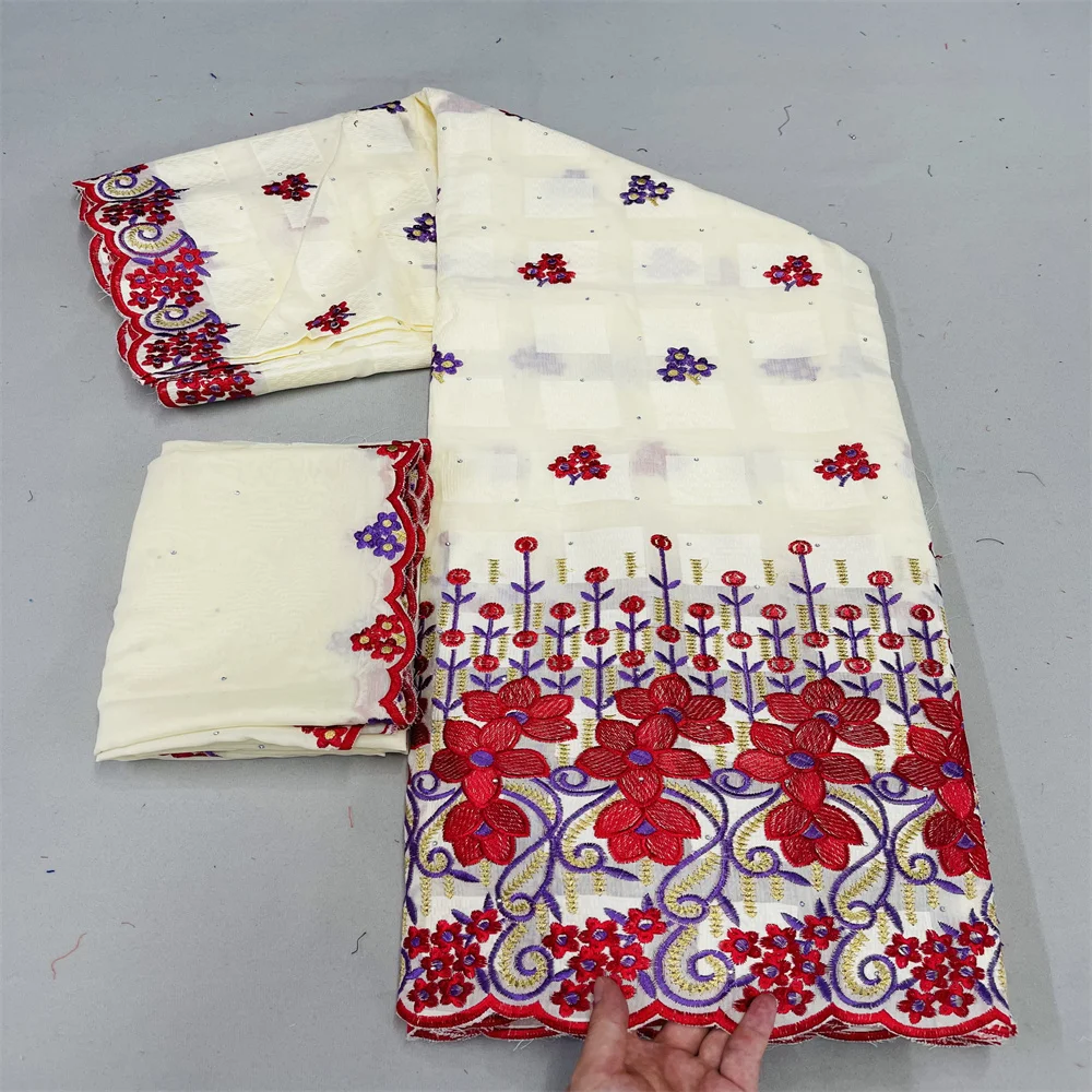 SJ Lace Swiss lace fabric 2022 Stones embroidery African lace fabric 100% cotton Dry lace Swiss voile lace in Switzerland h12-93
SJ Lace Swiss lace fabric 2022 Stones embroidery African lace fabric 100% cotton Dry lace Swiss voile lace in Switzerland h12-93