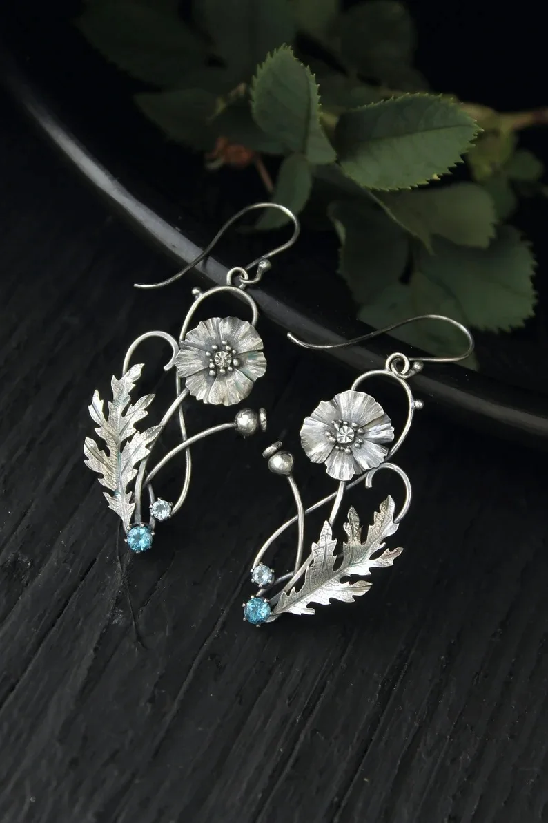 Vintage Fashion Silver Earrings Multicolor Floral Earrings Sweet Tassel Earrings for Women Girl Jewelry Gifts
Vintage Fashion Silver Earrings Multicolor Floral Earrings Sweet Tassel Earrings for Women Girl Jewelry Gifts