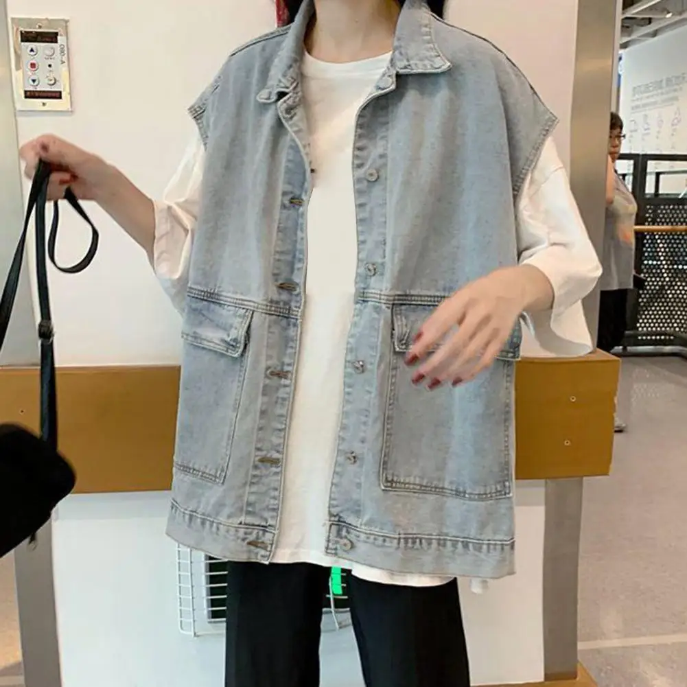 Pocket Design Denim Waistcoat Chic Denim Vest for Women Vintage Lapel Style with Broad Shoulders Single Breasted for Spring
Pocket Design Denim Waistcoat Chic Denim Vest for Women Vintage Lapel Style with Broad Shoulders Single Breasted for Spring