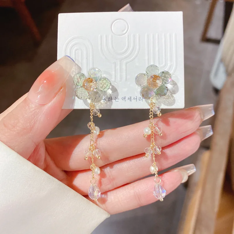 Real Gold Electroplating Silver Needle Pearl Crystal Flower Tassel Ear Small Fresh Sweet Earrings Minority Girl Heart 
Real Gold Electroplating Silver Needle Pearl Crystal Flower Tassel Ear Small Fresh Sweet Earrings Minority Girl Heart