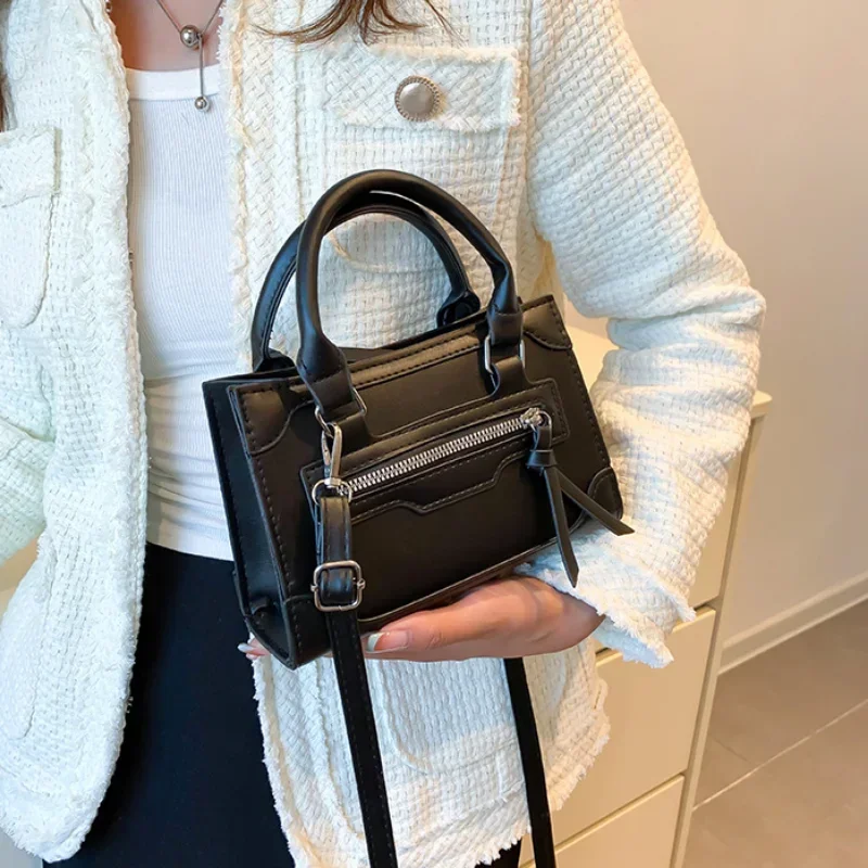 Designer Bag Luxury 2023 New Style Handbag For Woman Leather Women's Bag Trendy Solid Color Crossbody Shoulder Bags High Quality
Designer Bag Luxury 2023 New Style Handbag For Woman Leather Women's Bag Trendy Solid Color Crossbody Shoulder Bags High Quality