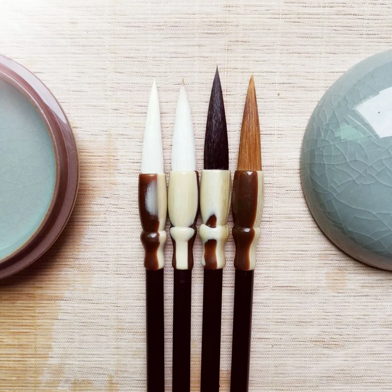 Wolf Hair Sheep Hair Brush Four Agate Wooden Poles Suitable for Beginner Students To Practice Books French Painting Brush 30cm
Wolf Hair Sheep Hair Brush Four Agate Wooden Poles Suitable for Beginner Students To Practice Books French Painting Brush 30cm