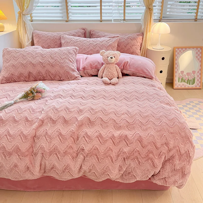 High end winter rabbit plush milk plush four piece set of coral plush warm and thickened plush light luxury bed sheets and duvet
High end winter rabbit plush milk plush four piece set of coral plush warm and thickened plush light luxury bed sheets and duvet