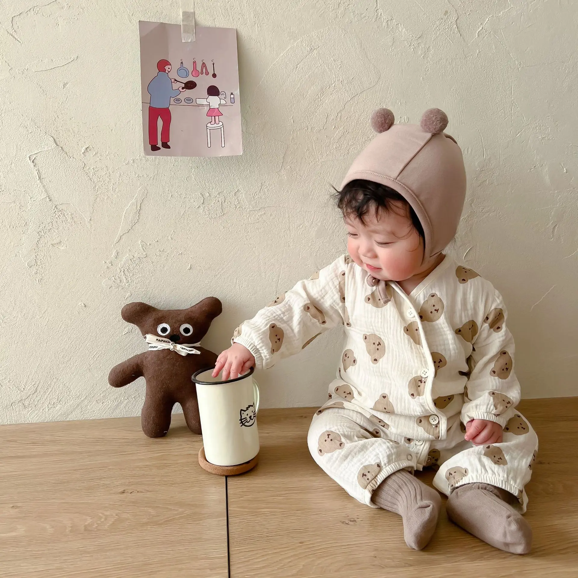 2022 Spring New Baby Cartoon Bear Romper Infant Cotton Linen Long Sleeve Jumpsuit Comfortable Breathable Newborn Infant Clothes
2022 Spring New Baby Cartoon Bear Romper Infant Cotton Linen Long Sleeve Jumpsuit Comfortable Breathable Newborn Infant Clothes