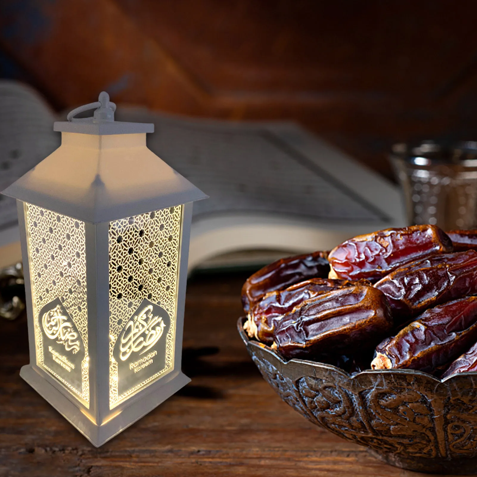 Eid Mubarak Decorative LED Light Ramadan Festival Wind Lantern Ornament Islam Muslim Party Decoration Supplies Holiday Lighting 
Eid Mubarak Decorative LED Light Ramadan Festival Wind Lantern Ornament Islam Muslim Party Decoration Supplies Holiday Lighting