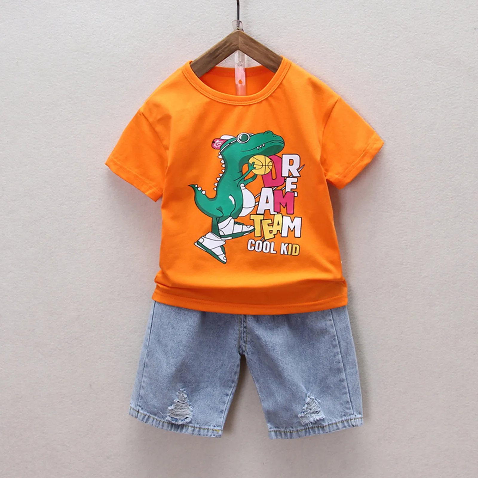 Baby Boys Outfit Sets Kids Cartoon Dinosaur Tops Ripped Denim Shorts Boys Clothes O-Neck Short Sleeve Toddler Baby Costumes
Baby Boys Outfit Sets Kids Cartoon Dinosaur Tops Ripped Denim Shorts Boys Clothes O-Neck Short Sleeve Toddler Baby Costumes