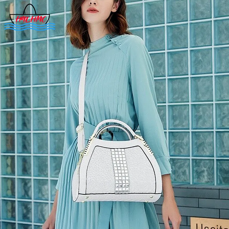 Роскошные модные женские сумки со стразами 2022, кожаная кружевная сумка с крокодиловым узором, женская сумка через плечо, портативные сумки-... 
Роскошные модные женские сумки со стразами 2022, кожаная кружевная сумка с крокодиловым узором, женская сумка через плечо, портативные сумки-...