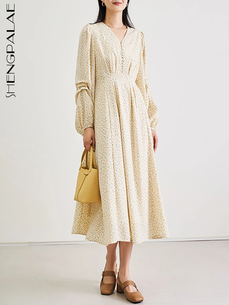 SHENGPALAE Floral Dress For Women Fashion Chiffon V-neck Full Sleeve Elegance A-line Vestido Robe Autumn 2023 New Tide 5R5581
SHENGPALAE Floral Dress For Women Fashion Chiffon V-neck Full Sleeve Elegance A-line Vestido Robe Autumn 2023 New Tide 5R5581