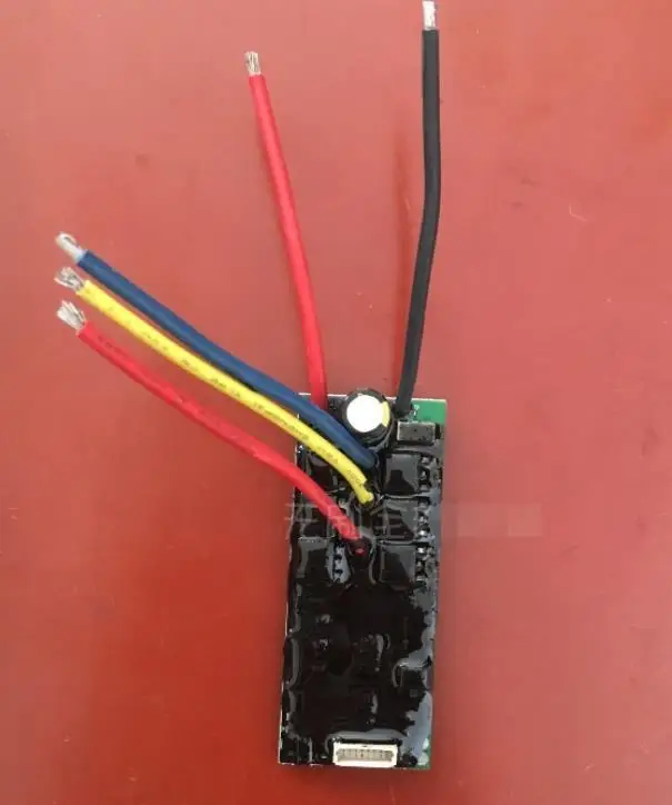 12V14.4V18V low-power brushless electric drill driver board hand electric drill master control forward and reverse control board
12V14.4V18V low-power brushless electric drill driver board hand electric drill master control forward and reverse control board