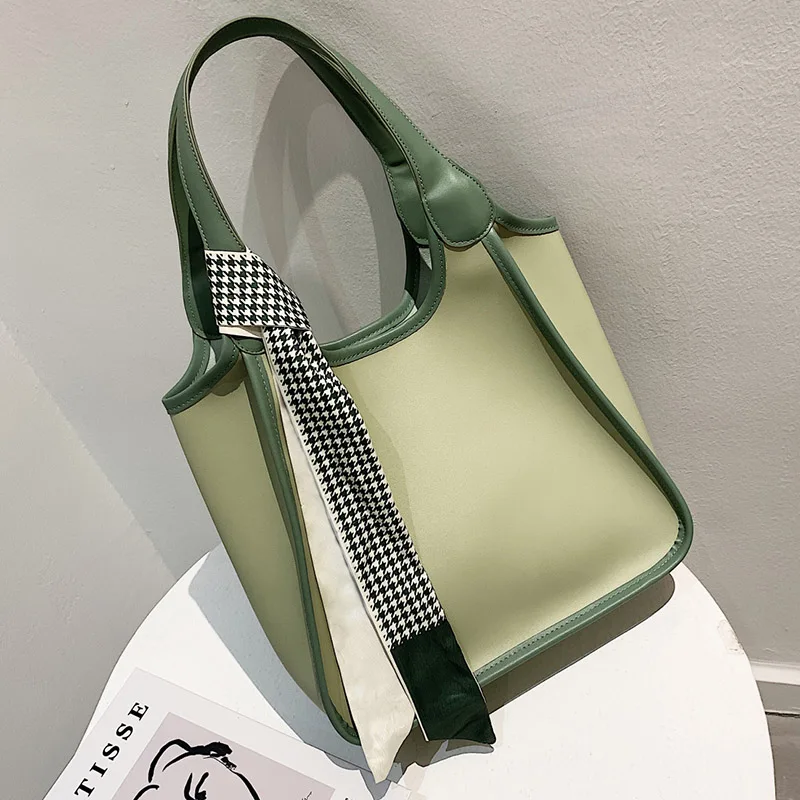High Capacity Big PU Leather Women's Shoulder Bags 2022 Fashion Trend Summer Travel Handbag Luxury Designer Ladies Side Totes
High Capacity Big PU Leather Women's Shoulder Bags 2022 Fashion Trend Summer Travel Handbag Luxury Designer Ladies Side Totes