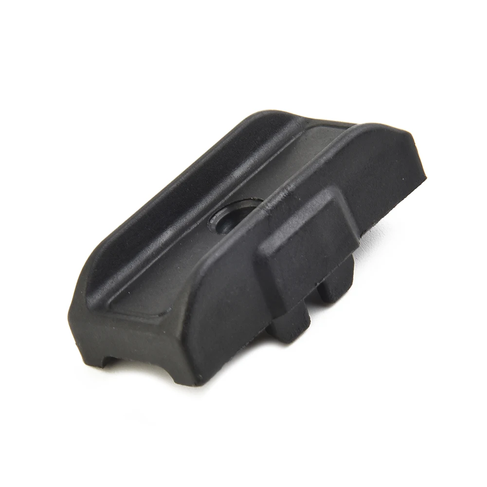 Magnetic Bit Holder For Side Of Tool Fastening Screw For 10.8V 14.4V 18V XR Drills Cordless Impact Drivers Wrenches
Magnetic Bit Holder For Side Of Tool Fastening Screw For 10.8V 14.4V 18V XR Drills Cordless Impact Drivers Wrenches