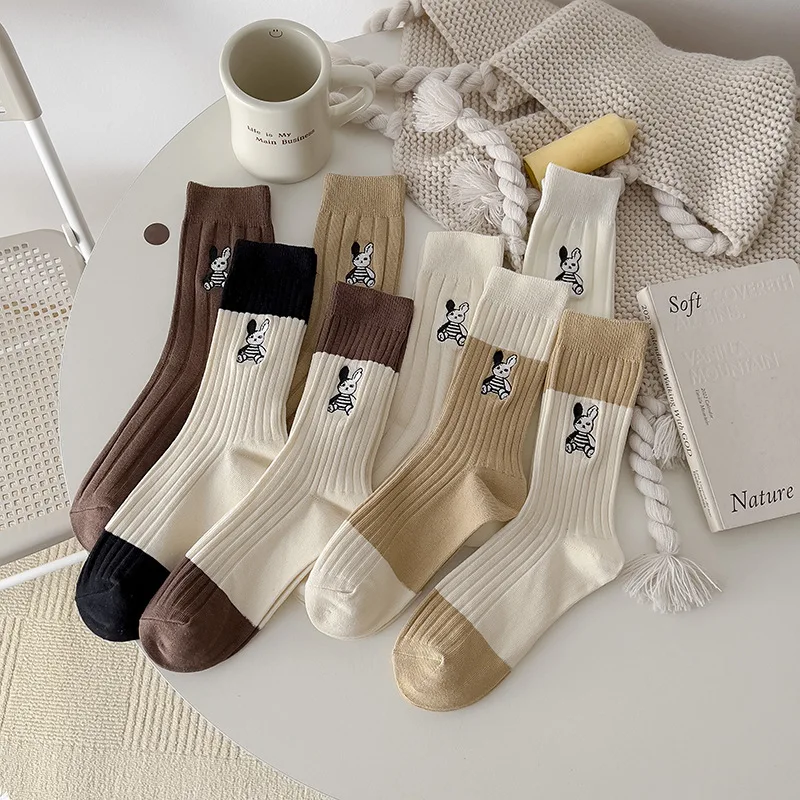 1 Pair Harajuku Trend Women Embroidery Injured Rabbit Street Piles Cotton Socks Kawaii Female Students Sailor Sock Autumn Winter
1 Pair Harajuku Trend Women Embroidery Injured Rabbit Street Piles Cotton Socks Kawaii Female Students Sailor Sock Autumn Winter
