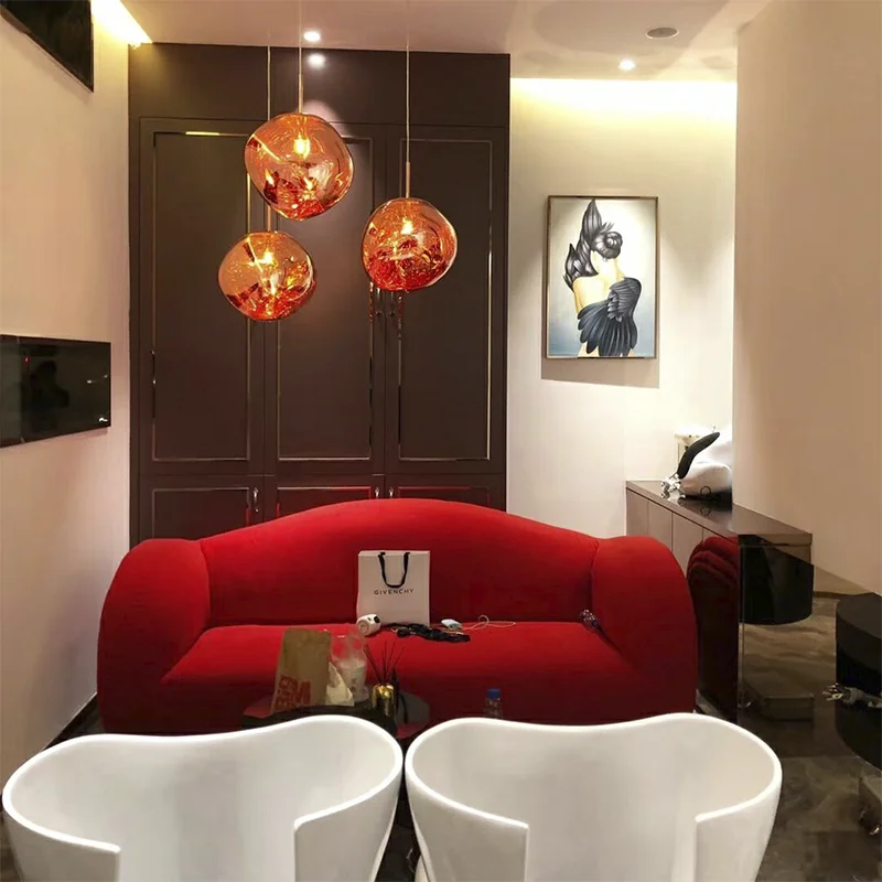 Special-shaped leather fabric lounge sofa in living room lobby New gradient sofa
Special-shaped leather fabric lounge sofa in living room lobby New gradient sofa