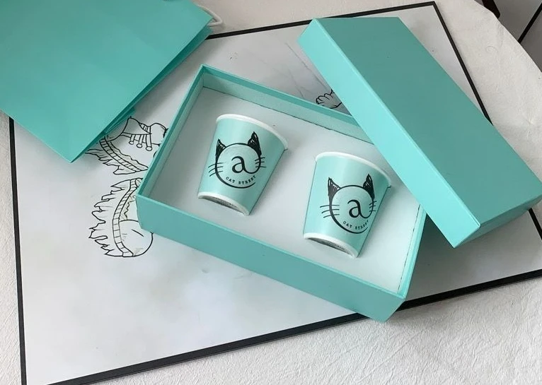 T cup classic smeared blue bone china ceramic mug mug mug to cup gift box wedding gift
T cup classic smeared blue bone china ceramic mug mug mug to cup gift box wedding gift