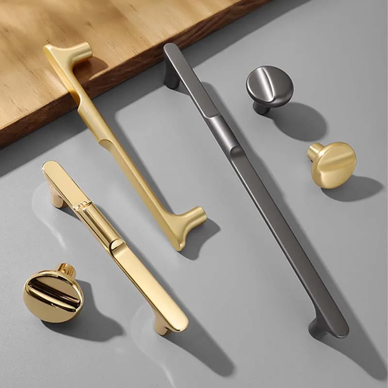 Cabinet Door Handle Zinc Alloy Black Modern Light Luxury Wardrobe Drawer Cabinet Solid Door Handle Hardware Accessorie Door Knob 
Cabinet Door Handle Zinc Alloy Black Modern Light Luxury Wardrobe Drawer Cabinet Solid Door Handle Hardware Accessorie Door Knob