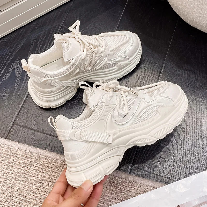 Breathable Vintage Men Sneakers Solid Color Thick Bottom Height Increase Couple Running Shoes Comfortable Casual Walking Shoes
Breathable Vintage Men Sneakers Solid Color Thick Bottom Height Increase Couple Running Shoes Comfortable Casual Walking Shoes