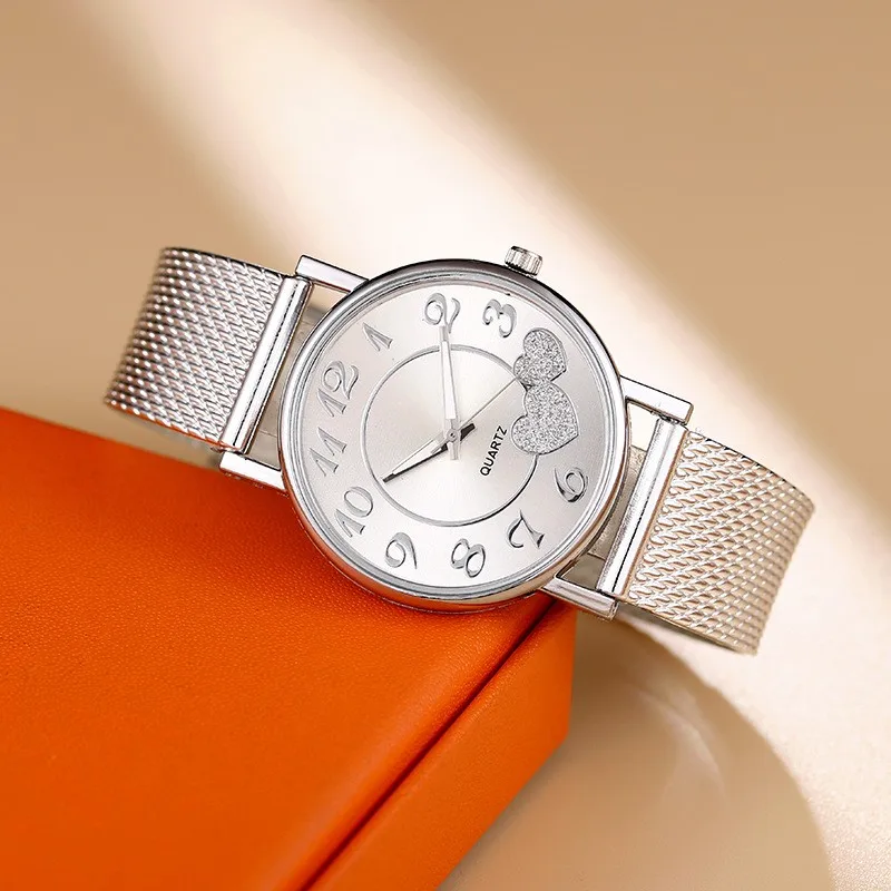 Fashion Women Watches Men Gold Watch Silver Heart Dial Silicone Mesh Belt Wristwatch Reloj Mujer Montre Femme Women's Watch 2021
Fashion Women Watches Men Gold Watch Silver Heart Dial Silicone Mesh Belt Wristwatch Reloj Mujer Montre Femme Women's Watch 2021