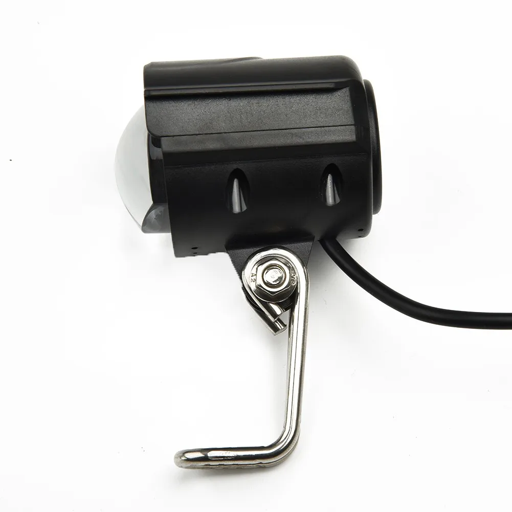 Black 36-60V High Brightness LED Front Fork Light Ebike Headlight Spotlight W/ Horn 90-120DB ABS+Stainless Steel Bracket
Black 36-60V High Brightness LED Front Fork Light Ebike Headlight Spotlight W/ Horn 90-120DB ABS+Stainless Steel Bracket