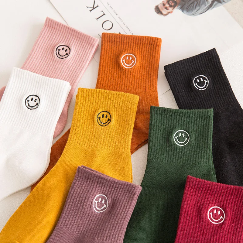 Smiling Face Harajuku Women Socks Kawaii Cute Funny Cotton Socks Unisex Happy Casual Streetwear Winter Warm Calcetines Mujer New
Smiling Face Harajuku Women Socks Kawaii Cute Funny Cotton Socks Unisex Happy Casual Streetwear Winter Warm Calcetines Mujer New