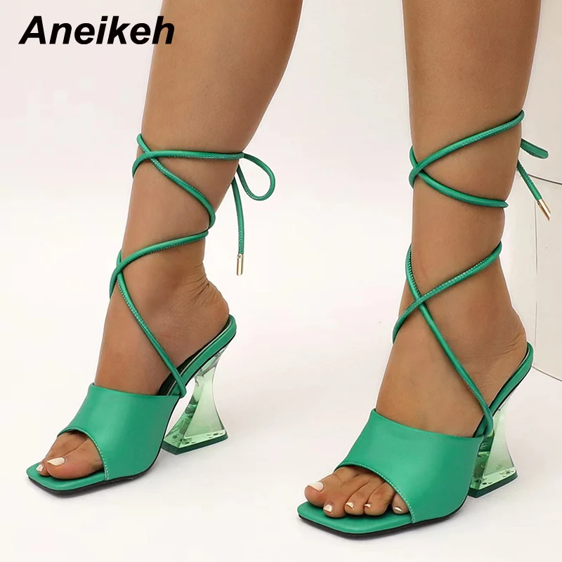 Классические женские летние сандалии Aneikeh, модные однотонные босоножки из искусственной кожи с перекрестной шнуровкой на лодыжке, туфли-ло...
Классические женские летние сандалии Aneikeh, модные однотонные босоножки из искусственной кожи с перекрестной шнуровкой на лодыжке, туфли-ло...