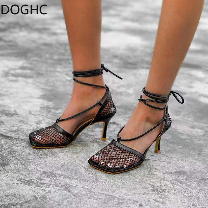 New Sexy Yellow Mesh High Heel Sandals Women's Square Toe High Heels Lace Up Cross Strap Stiletto Stiletto Cutout Dress Shoes
New Sexy Yellow Mesh High Heel Sandals Women's Square Toe High Heels Lace Up Cross Strap Stiletto Stiletto Cutout Dress Shoes