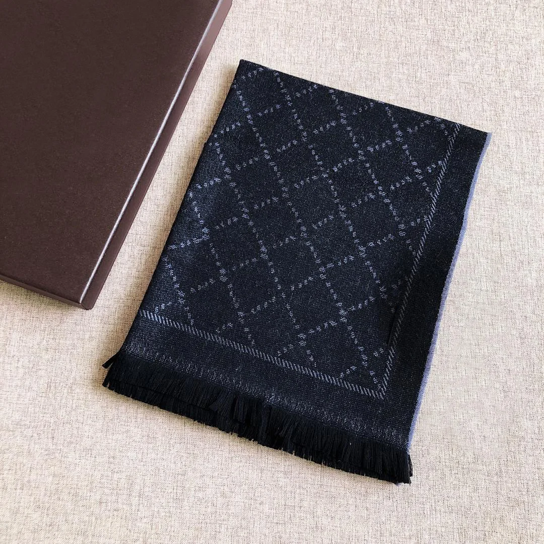 WJ49 2021 Unisex NEW Women Silk Winter Scarf Luxury Design Print Lady Beach Shawl Scarves Fashion Smooth Foulard Female Hijab
WJ49 2021 Unisex NEW Women Silk Winter Scarf Luxury Design Print Lady Beach Shawl Scarves Fashion Smooth Foulard Female Hijab