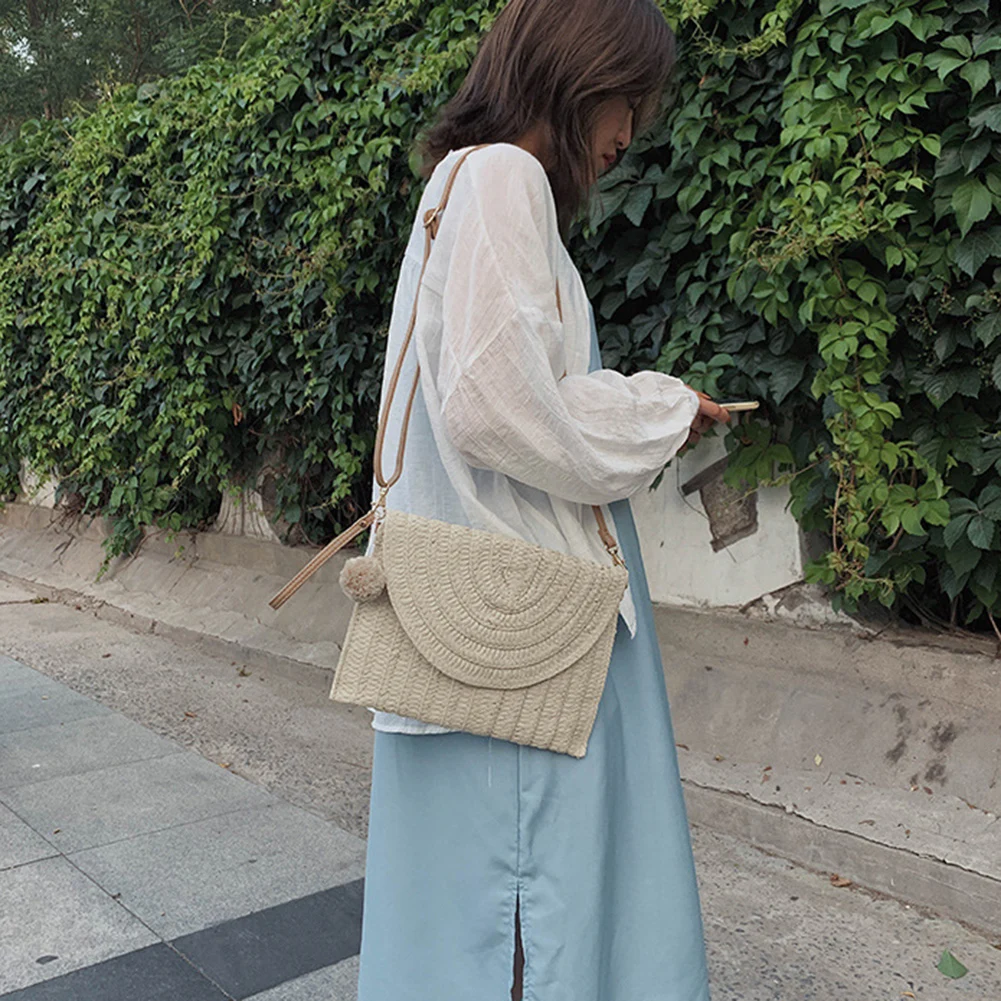 Summer Beach Straw Clutch Bag Women Handmade Woven Shoulder Crossbody Bag for Women Travel Purses Brand Designer Handbags
Summer Beach Straw Clutch Bag Women Handmade Woven Shoulder Crossbody Bag for Women Travel Purses Brand Designer Handbags