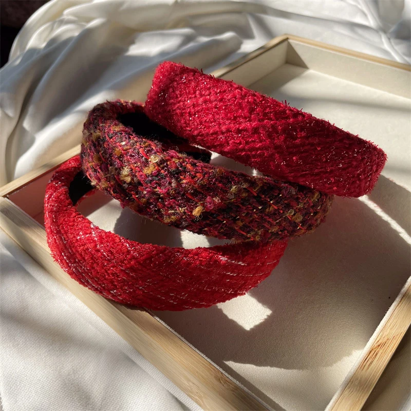 Sweet Festive Red Hair Hoop All-match Temperament New Year Hair Hoop Striped Hair Hoop For Women Girls Hair Accessories 
Sweet Festive Red Hair Hoop All-match Temperament New Year Hair Hoop Striped Hair Hoop For Women Girls Hair Accessories